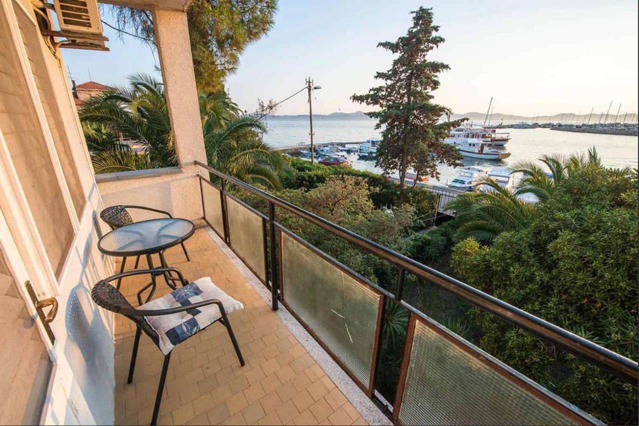 Amazing Seaview Apartment With A Balcony Near The Beach - Kneza Trpimira I Zadar Exteriér fotografie