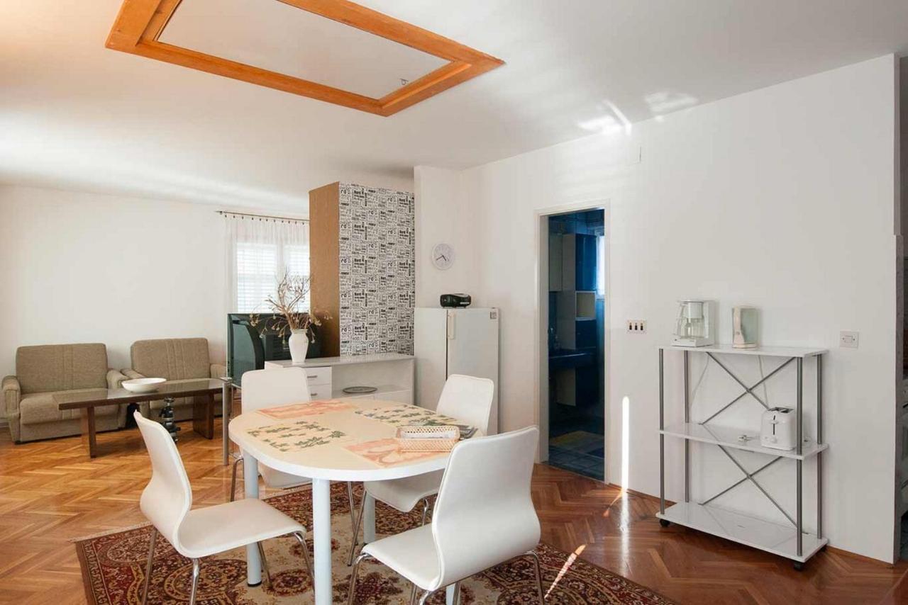 Amazing Seaview Apartment With A Balcony Near The Beach - Kneza Trpimira I Zadar Exteriér fotografie