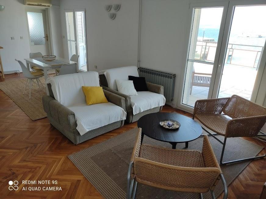Amazing Seaview Apartment With A Balcony Near The Beach - Kneza Trpimira I Zadar Exteriér fotografie